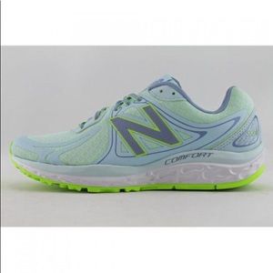 Women’s New Balance Blue Comfort Ride Running Shoe